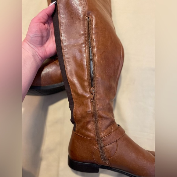 Brown Knee-High Riding Boots - Picture 6 of 10